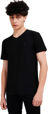 METRONAUT Striped Men Round Neck Black T-Shirt