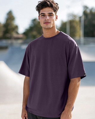 BEWAKOOF Solid Men Round Neck Purple T-Shirt