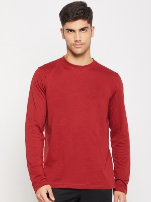 PP TRENDS Solid Men Round Neck Maroon T-Shirt