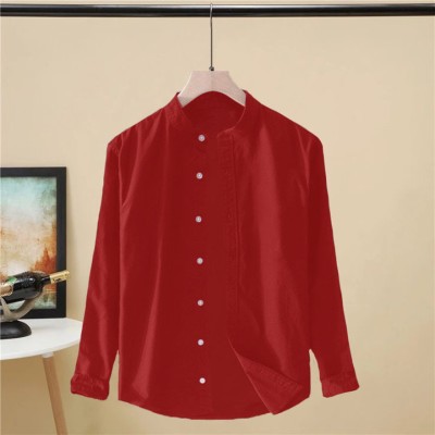 Try This Solid Men Mandarin Collar Red T-Shirt