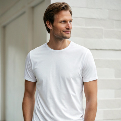 Dusty Deer Solid Men Round Neck White T-Shirt