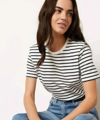 Baeship Striped Women Round Neck Black, White T-Shirt