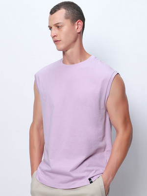 BEWAKOOF Solid Men Round Neck Pink T-Shirt