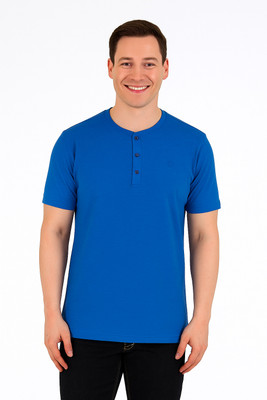 CELSIUS Solid Men Henley Neck Blue T-Shirt
