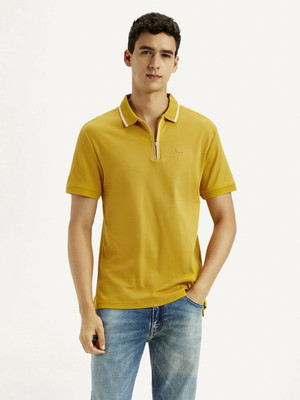 LEVI'S Solid Men Polo Neck Yellow T-Shirt