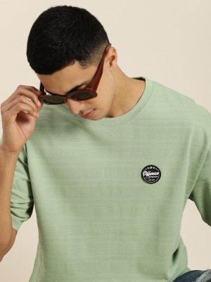 DIFFERENCE OF OPINION Self Design Men Round Neck Green T-Shirt