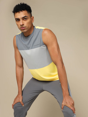 TECHNOSPORT Colorblock Men Crew Neck Multicolor T-Shirt