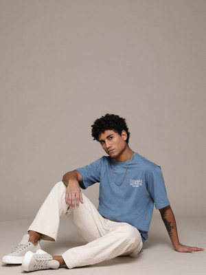 Roadster Solid Men Round Neck Blue T-Shirt
