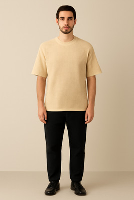 Clever Fox Solid Men Round Neck Beige T-Shirt