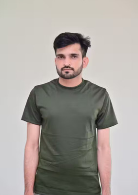 SHREE SANWARIYA SETH TRADERS Solid Men Round Neck Dark Green T-Shirt