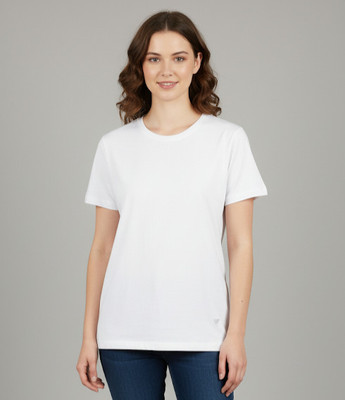 ginnizz Solid Women Round Neck White T-Shirt