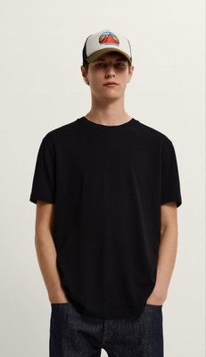 subba store Solid Men Round Neck Black T-Shirt