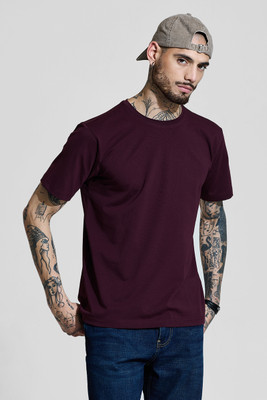 Snitch Solid Men Crew Neck Maroon T-Shirt