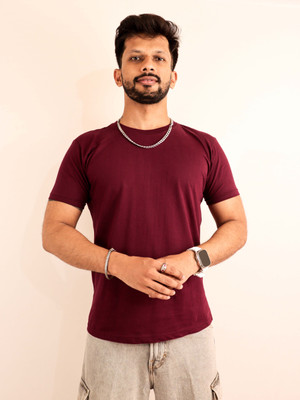 The TSHRT Solid Men Round Neck Maroon T-Shirt
