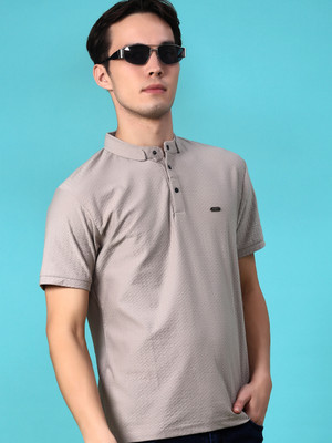 V-MART Solid Men Henley Neck Grey T-Shirt