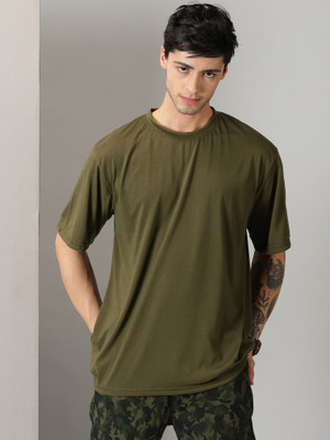 Diversify Solid Men Round Neck Green T-Shirt