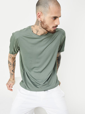 MAX Solid Men Round Neck Green T-Shirt