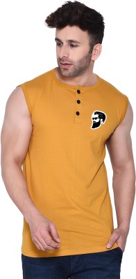 GEUM Printed Men Henley Neck Gold T-Shirt