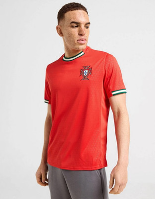 Thiva Printed Men Round Neck Red T-Shirt