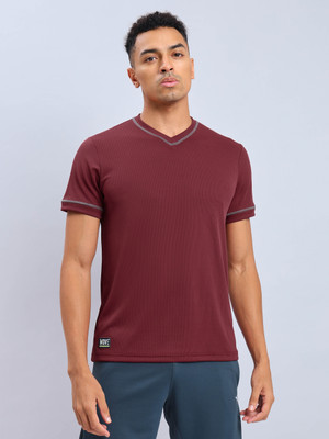 TECHNOSPORT Solid Men Round Neck Red T-Shirt