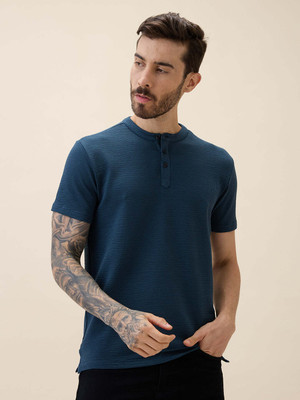 Status Quo Solid Men Henley Neck Dark Blue T-Shirt