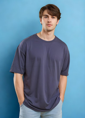 Smartees Solid Men Round Neck Blue T-Shirt