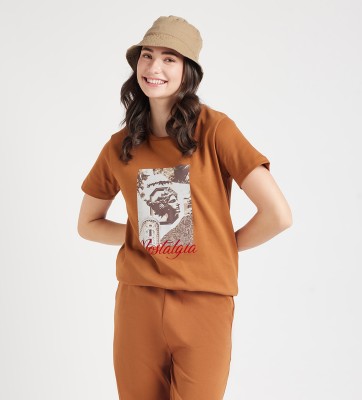EDRIO Printed Women Round Neck Brown T-Shirt