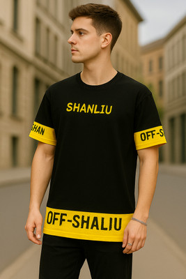 Vuzzan Graphic Print Men Round Neck Black T-Shirt