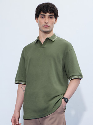 The Souled Store Solid Men Polo Neck Green T-Shirt