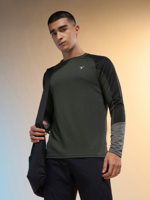 TECHNOSPORT Colorblock Men Round Neck Grey T-Shirt
