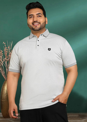 METRONAUT PLUS Solid Men Square Neck Green T-Shirt
