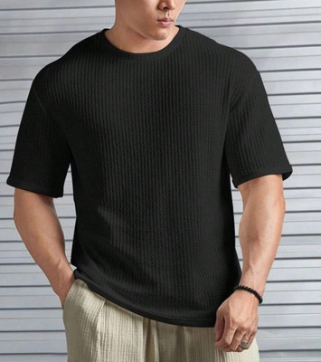 BOOM BAAM Self Design Men Round Neck Black T-Shirt