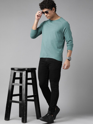 Roadster Solid Men Round Neck Green T-Shirt