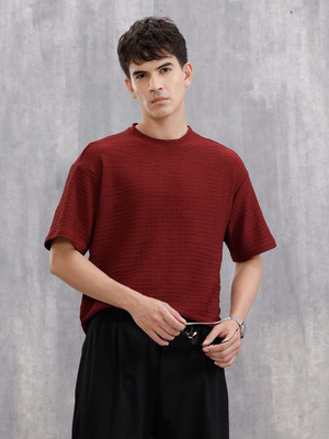 WROGN Solid Men Crew Neck Maroon T-Shirt