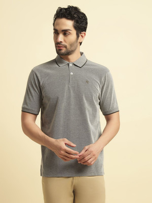 CANTABIL Solid Men Polo Neck Dark Green T-Shirt