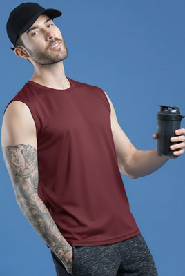 Jangoboy Solid Men Round Neck Maroon T-Shirt