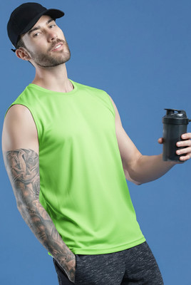 Jangoboy Solid Men Round Neck Green T-Shirt