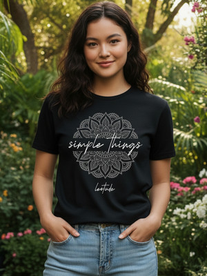 Leotude Printed Women Round Neck Black T-Shirt