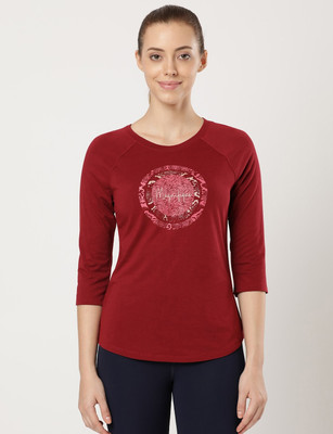 JOCKEY Typography Women Round Neck Maroon T-Shirt