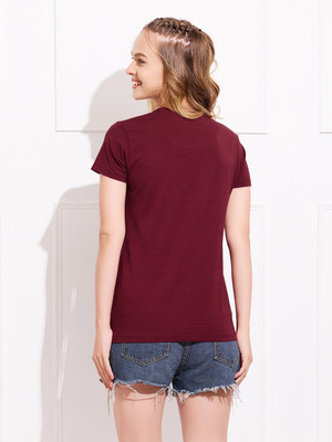 QUIRA Solid Women Round Neck Maroon T-Shirt