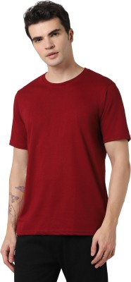 Pantaloons Solid Men Round Neck Maroon T-Shirt