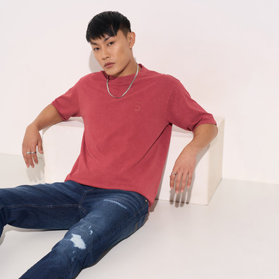 SF Jeans by Pantaloons Solid Men Round Neck Orange T-Shirt