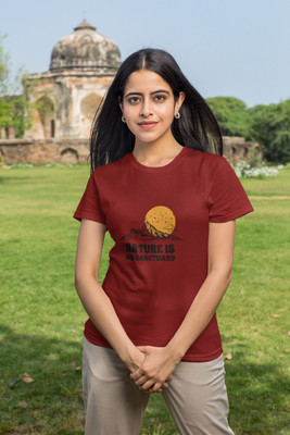 Stylewill Graphic Print Women Round Neck Maroon T-Shirt