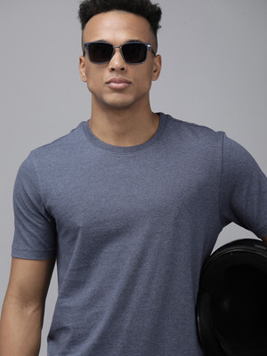 Roadster Solid Men Round Neck White T-Shirt