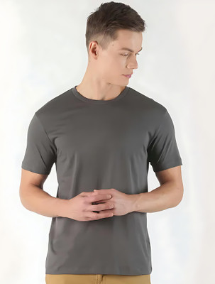 LIVAX COTTY Solid Men Round Neck Grey T-Shirt