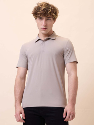 Status Quo Solid Men Polo Neck Beige T-Shirt