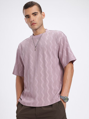 Glitchez Self Design Men Round Neck Brown T-Shirt