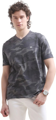 Estilocus Sporty Men V Neck Grey T-Shirt