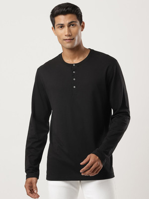 JOCKEY Solid Men Henley Neck Black T-Shirt