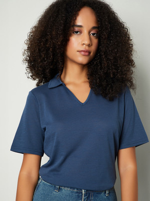 MAX Solid Women V Neck Blue T-Shirt
